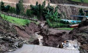 NỖ LỰC CỨU TRỢ CHO CÁC CỘNG ĐỒNG CÀ PHÊ RWANDA BỊ TÀN PHÁ DO LŨ LỤT