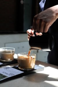 Thưởng thức cà phê đúng nghĩa bằng sự nắm bắt chuẩn xác các nốt hương thi vị