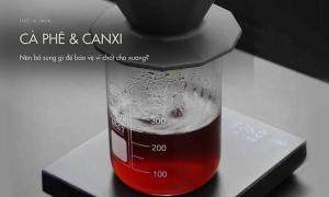Cà phê có làm mất canxi? Nên bổ sung gì để bảo vệ vi chất cho xương?
